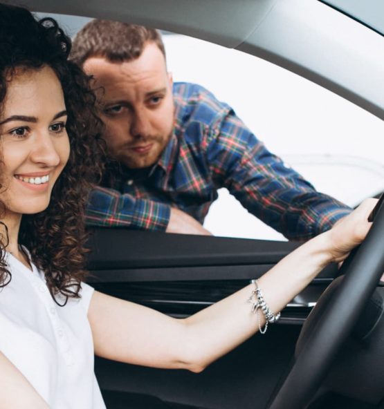 hero_bg_12_2 555x592