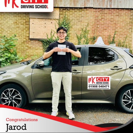 MK City Driving School instructor teaching in Milton Keynes